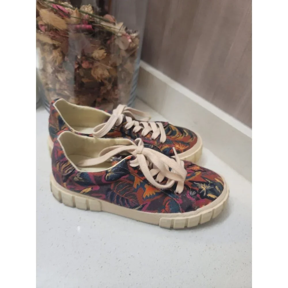 FARM Rio Multicolor Floral Canvas Athletic Sneakers